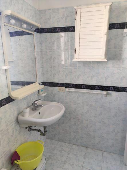 Visitponza - La Tana Di Bacco Apartment ภายนอก รูปภาพ